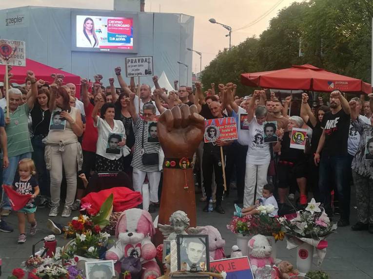 Imaju priliku do 25.09.2018. ili da ostanu zauvijek sa zločincima i ubicama ili da stanu na stranu svog naroda