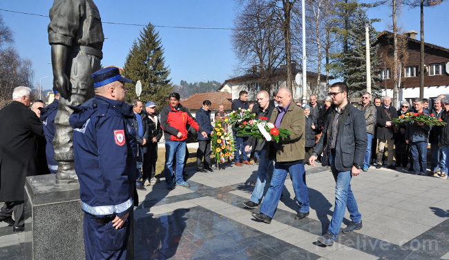 Poziv nadležnima da razriješe ubistvo Srđana Kneževića