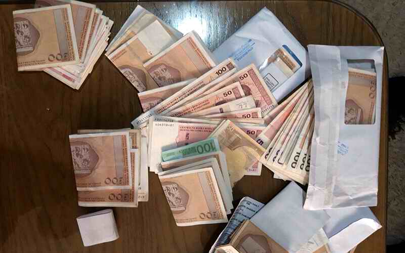 Zatvorski čuvari robijašima 10 godina unosili drogu u zatvor i obećavali manje kazne